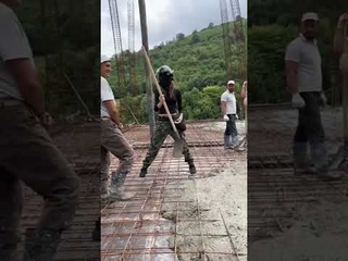 мотоциклистка на стройке #мотоТаня поучаствовала в строительстве отеля в Армении