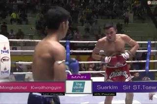 Muay Thai Fight - Mongkonchai vs Suakim- New Lumpini Stadium, Bangkok, 30th October 2015