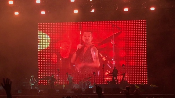 A Pain That m Used To Depeche Mode NOS Festival Lisbon 8 06 2017 Global Spirit