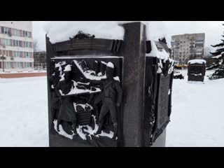 ..в мёд брусники да клевера..