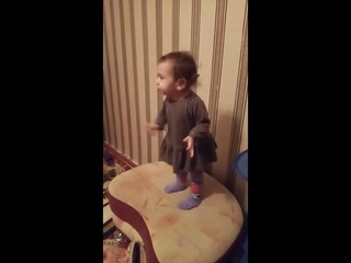 Ребенок ругается с бабушкой