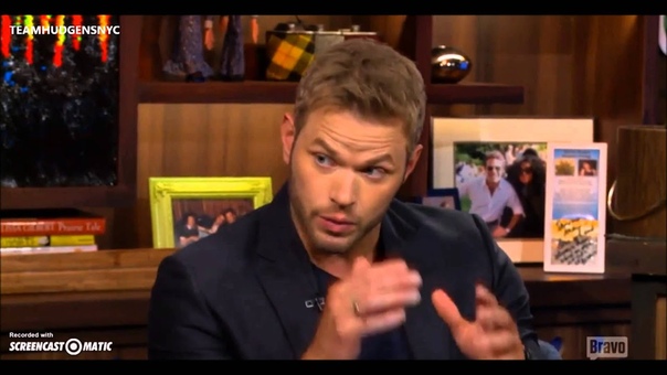 Vanessa Hudgens Kellan Lutz share their craziest fan
