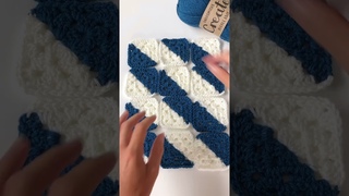 Crochet Ideas Using Two Colour Granny Squares #crochet #shortscrochet #crocheting