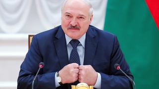 Атака мигрантами! Лукашенко опозорился на весь мир, открытое нападением на члена НАТО. Жди ответки
