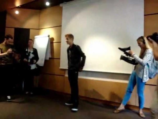 Justin Bieber Meeting in