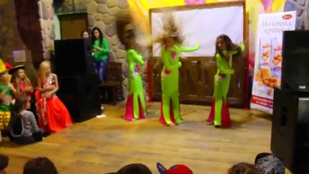 Академия Восточного танца HOT ARABIAN DANCE . Группа. танцы в