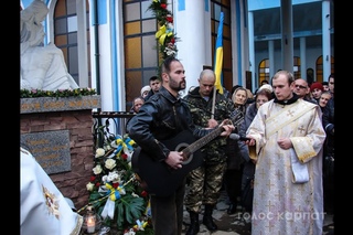 В Джублику на Іршавщині відкрили пам'ятник героям Небесної сотні