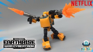 SwiftTransform Transformer Earthrise Deluxe Bumblebee / Car Robot Toys Transformation