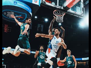 Basketball. Super Lig Final. Pinar Karsiyaka  Anadolu Efes (Турция Суперлига Финал. Пинар каршияка  Анадолу Эфес)