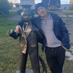 Евген Евгений