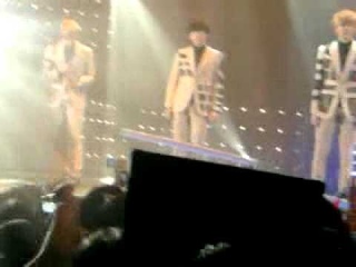 FANCAM Ukiss - End of The Road @ Mikie Holiday, Medan-Indonesia
