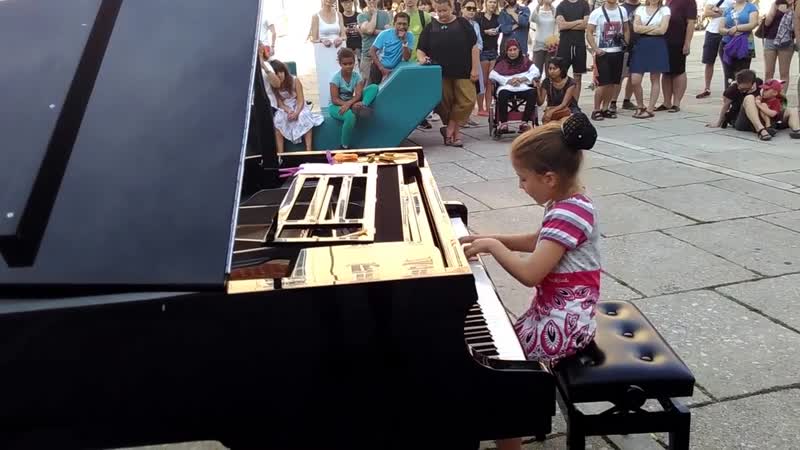 8 year old Soley plays at an Open Piano in Vienna MQ 09