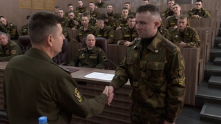 Чествование солдат срочной службы, отслуживших установленные сроки