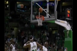 LeBron James Head Above The Rim