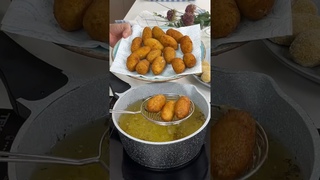 Croquetas de morcilla y cebolla caramelizada