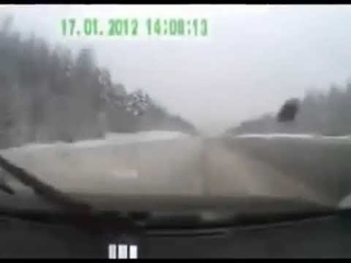 Нереально повезло ! Авария с двух камер .