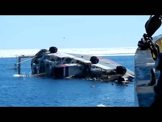 на камчатке в россии тонет корабль смотреть всем