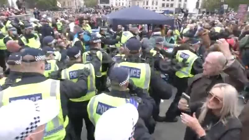 LONDON Another brutal scene from protest in Trafalgar