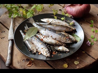 КИЛЬКА В СОБСТВЕННОМ СОКУ -- BOQUERONES EN SU JUGO