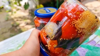 НЕВЕРОЯТНО ВКУСНО! Просят рецепт! ПОМИДОРЫ на зиму с мёдом и базиликом!